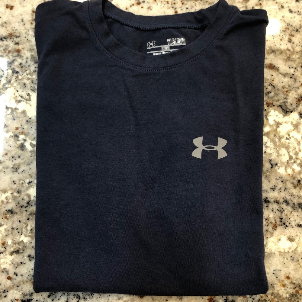 Boys Under Armour Short Sleeve HeatGear Shirt YL